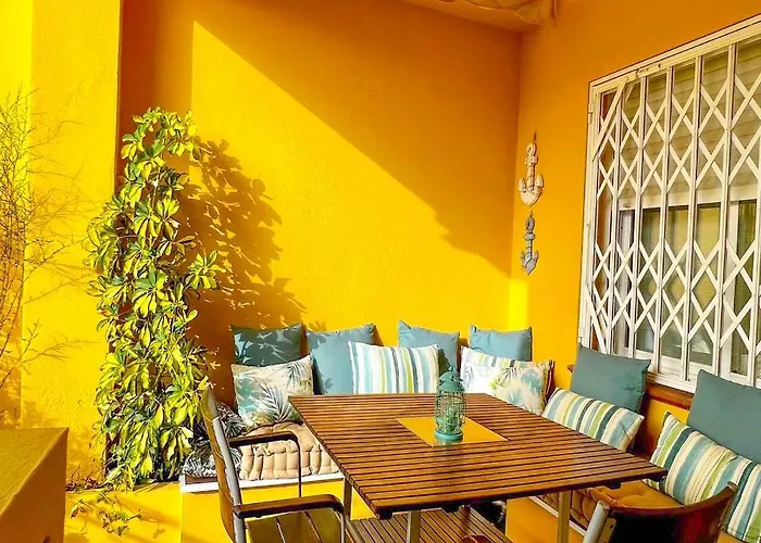 Maite Apartment-coastal Refuge Next To The Apartamento *